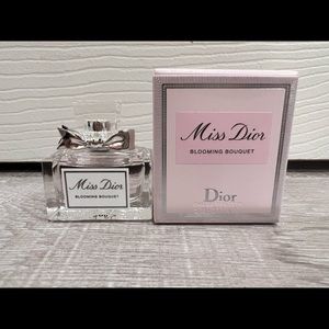 Miss Dior blooming bouquet mini